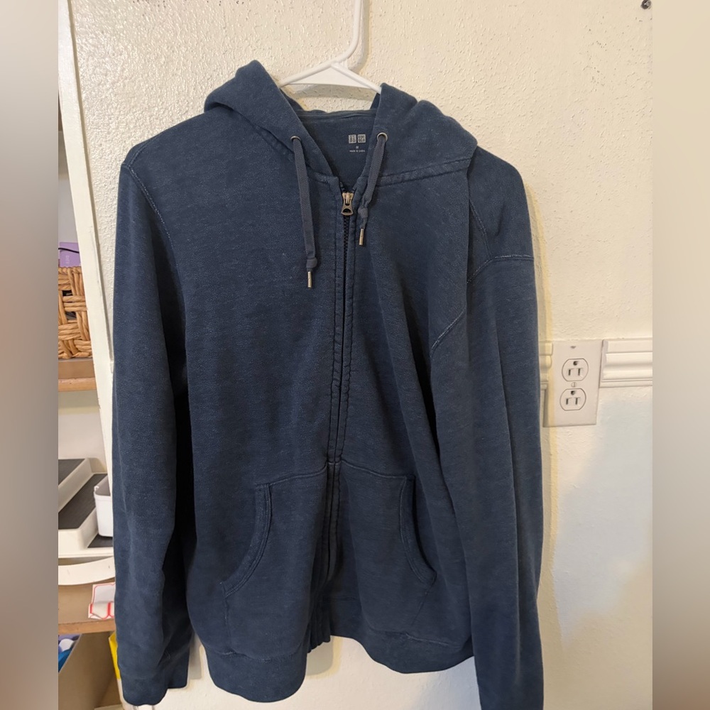 UNIQLO womens zip up hoodie sweater